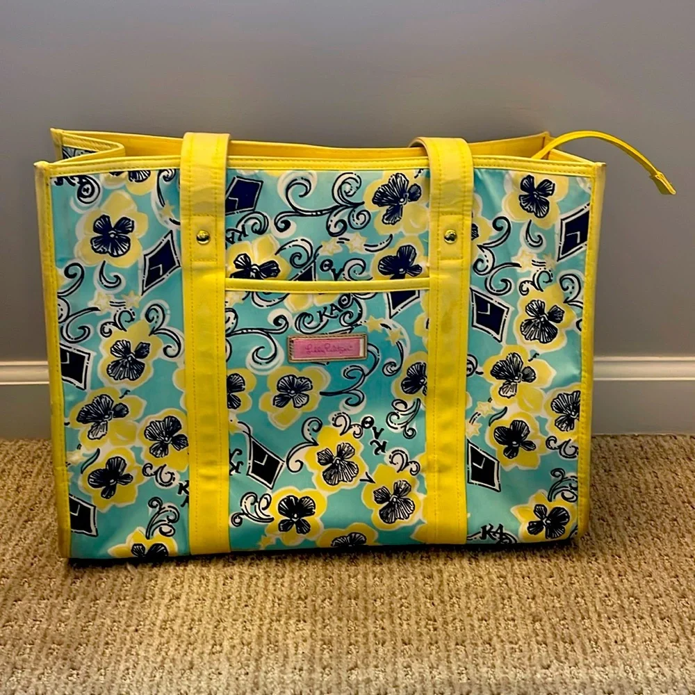 Kappa alpha theta Lilly Pulitzer tote - Picture 1 of 3